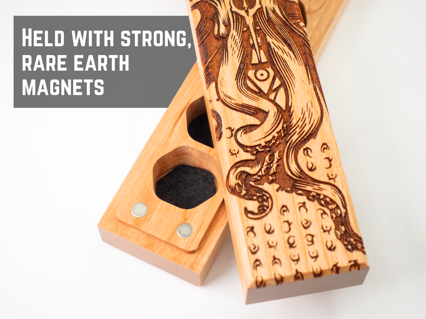 Cthulhu Rising | Engraved Council of 7 Dice Vault